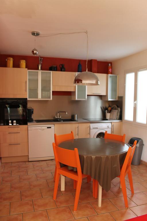 A L'Est D'Uzes Villa Saint-Siffret Екстериор снимка